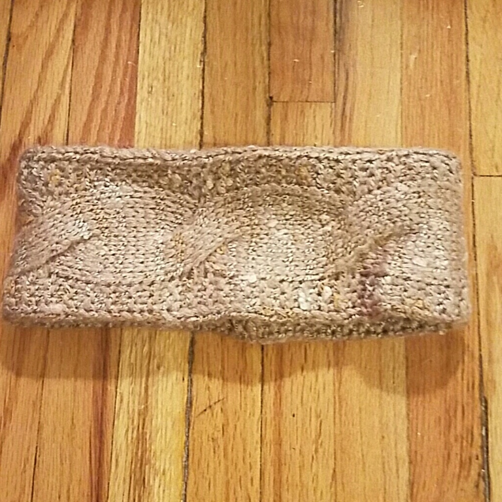 Winter Headband - Picture 1 of 3